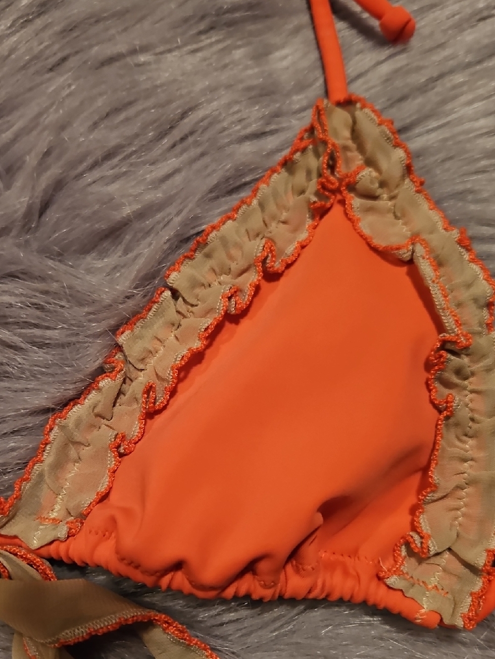 Victoria Secret Coral Triangle Ruffle Bikini - Picture 11 of 14